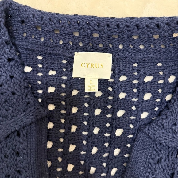 Cyrus Women's Deep Blue V-Neck Knit Sweater Vest Large Style: C602405 - Picture 2 of 6